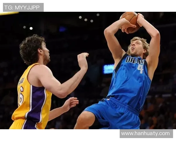 08年小牛与湖人激战回顾：经典对决中的传奇时刻与球星表现分析